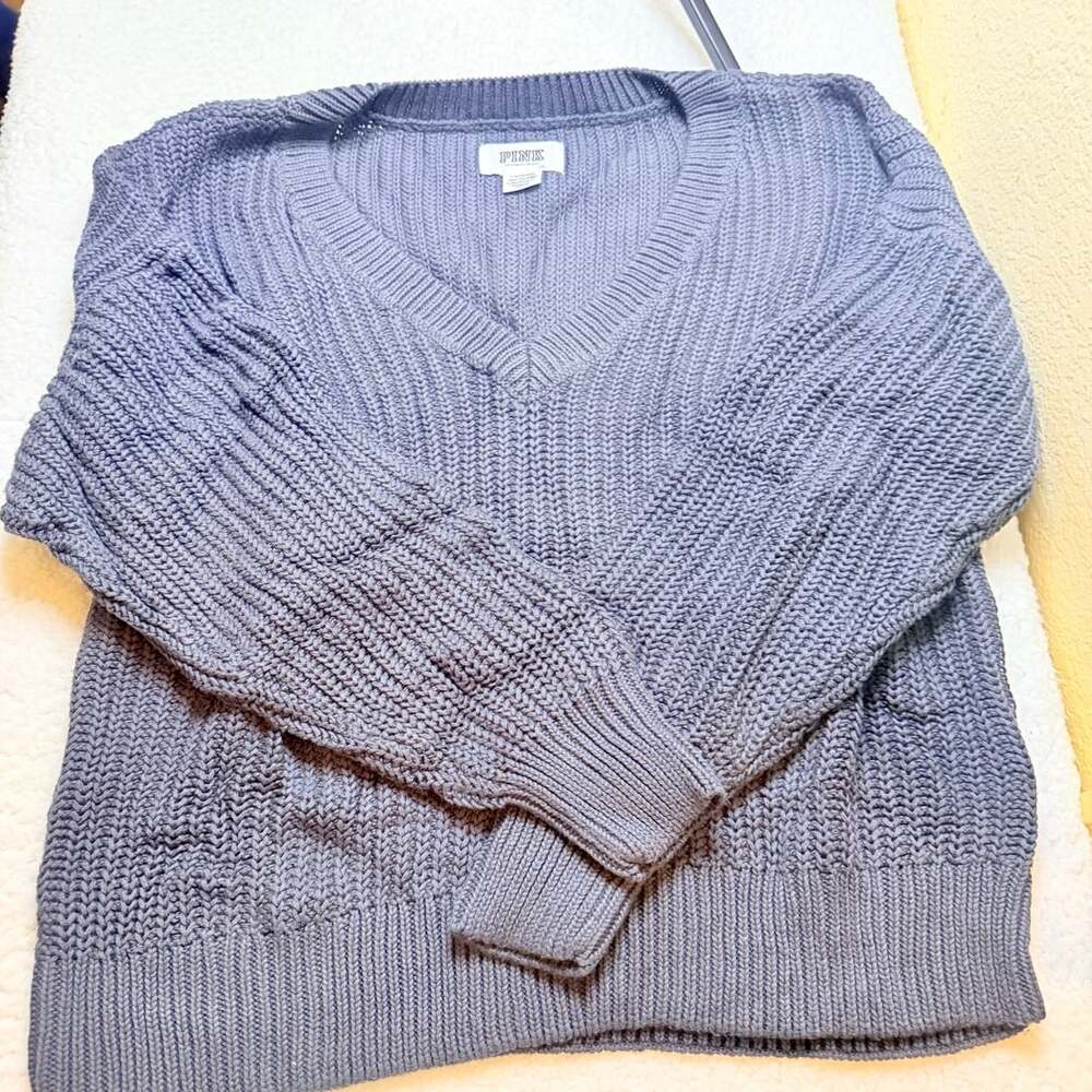 Pink Victoria's Secret V-Neck Sweater Size L Blue